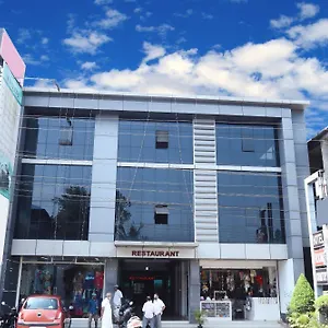 *** Hotel O Pearl View Residency India