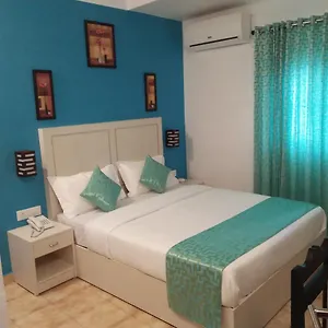  Hotel Blue Diamond India