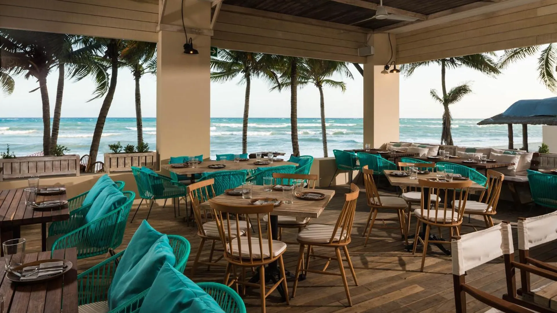 Hyatt Centric Playa Del Carmen - Downtown House & Beach House (Adults Only) 4*,  Mexique